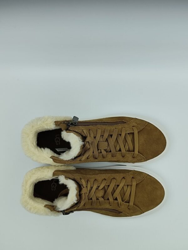 UGG Alameda Mid Zip aulinukai